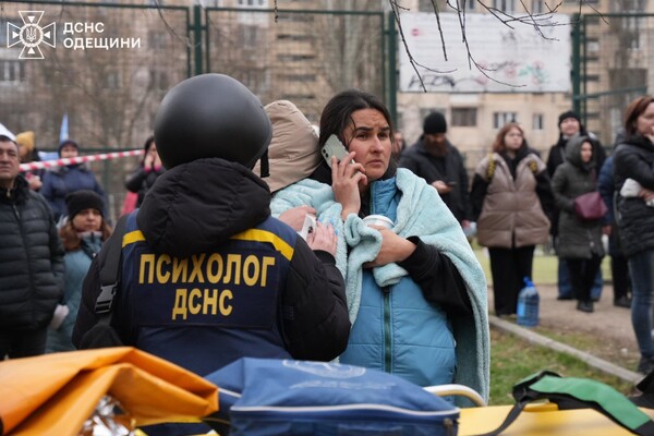 РФ атаковала Одессу БпЛА: есть погибшие, под завалами люди (обновляется) фото 33
