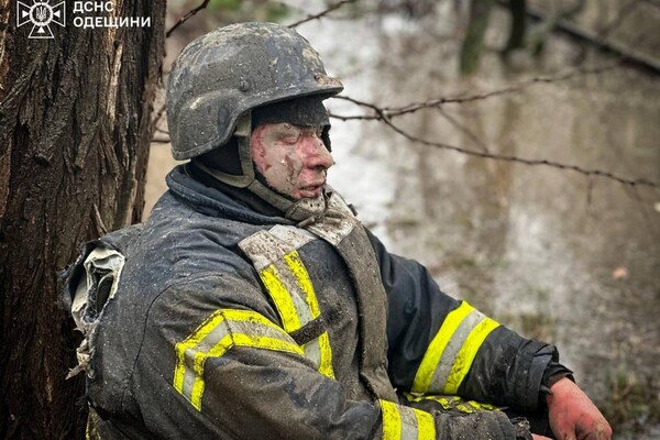 Из-за атаки РФ сегодня в Одессе пострадали 20 человек и десять домов фото 1