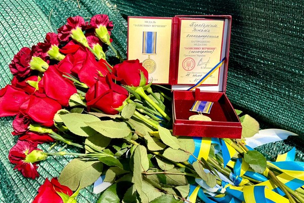 На Одещині відкрили меморіальну дошку на честь загиблого прикордонника фото 5