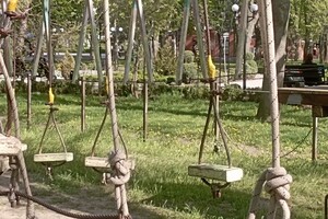 Сходи с малышами: где в Одессе искать веревочные парки фото 9