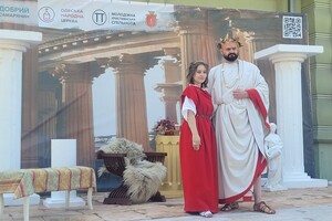 Відкриття скульптури, концерт та Великодня реконструкція: в Одесі пройшли заходи, присвячені Великодню фото 1