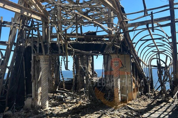 Как выглядит &quot;Замок Гарри Поттера&quot; в Одессе изнутри после пожара  фото 6