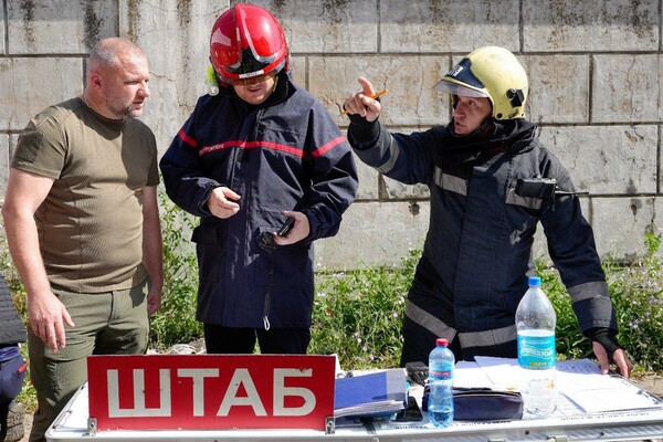 Подробности утреннего удара по Одессе: пострадали четверо людей(обновлено) фото 7
