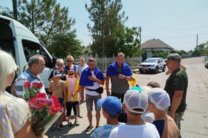 Более двух лет в плену: в Одесскую область вернулись четверо защитников Змеиного фото 8