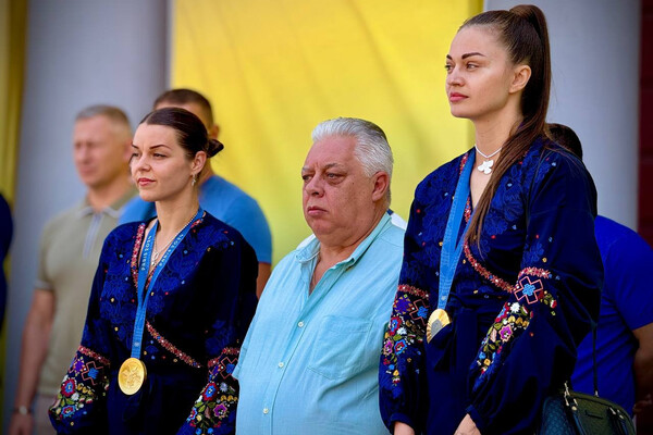 В Одесі привітали чемпіонок Олімпійських ігор з фехтування фото 1