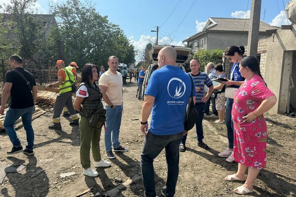 Ночью Одессу атаковали вражеские беспилотники: повреждены 27 домов, пострадал человек (обновлено) фото 9