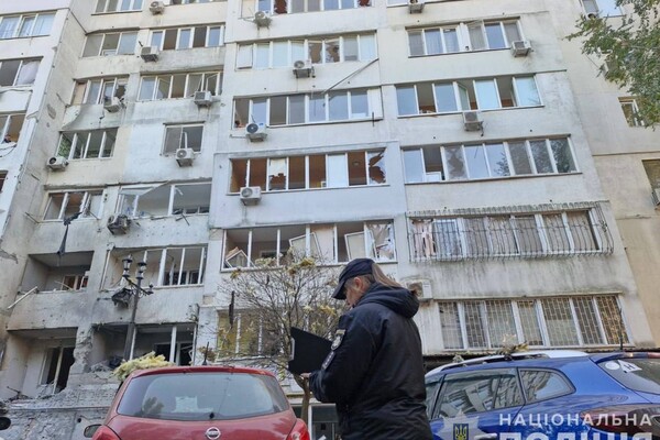 Вночі Одесу атакували безпілотники: які наслідки (фото, відео, оновлено) фото 3