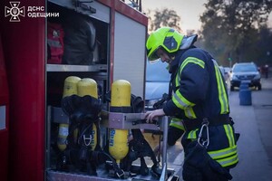 В центре Одессы вспыхнул пожар в квартире: подробности фото