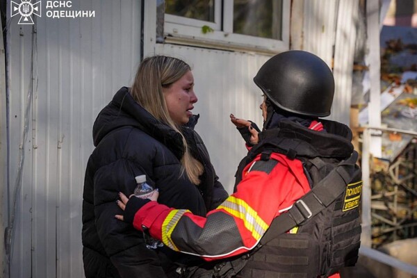 Десять загиблих, 39 поранених: що відомо про потерпілих від ракетного удару по Одесі фото 4