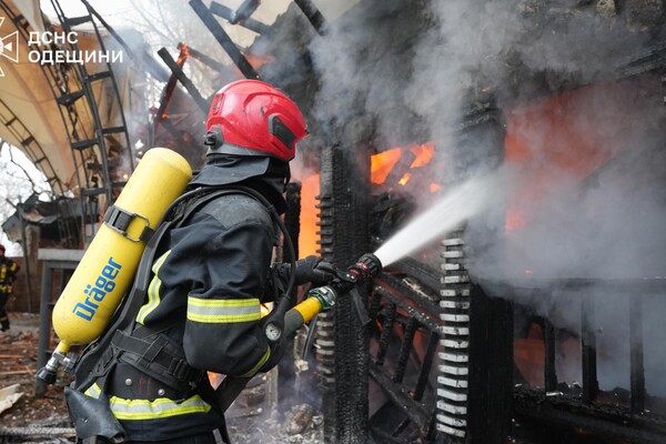 В Аркадії у непрацюючому закладі виникла пожежа: загинув чоловік фото 7