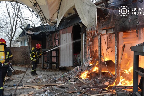 В Аркадії у непрацюючому закладі виникла пожежа: загинув чоловік фото 10