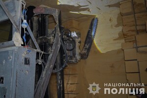 Незаконний видобуток вапняку на понад мільйон гривень: на Одещині викрили &quot;чорних&quot; георозвідників фото 8