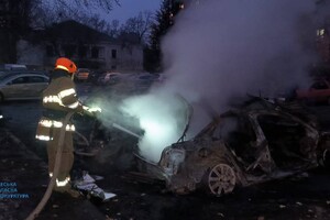 Нічна атака &quot;Шахедів&quot; на Одесу: є постраждалі та руйнування (оновлено) фото 19