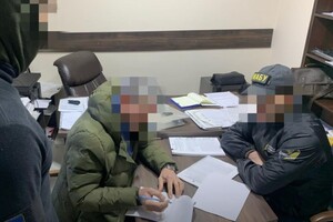 &quot;Тато на час війни&quot;: на Одещині судді та адвокати допомагали ухилянтам фото 4