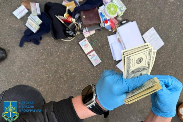 Вимагав гроші за дозвіл на будівництво: головного архітектора Одеси викрили в хабарництві фото 2