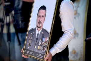 В Одесі провели в останню путь військового й директора авіаклубу Костянтина Оборіна фото 3