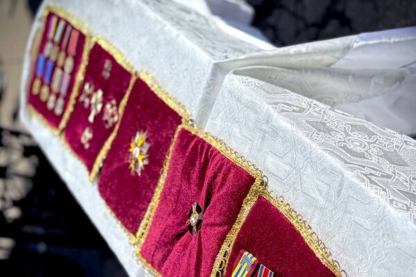 В Одесі провели в останню путь військового й директора авіаклубу Костянтина Оборіна фото 4