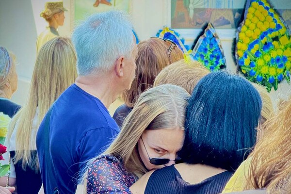 В Одесі провели в останню путь військового й директора авіаклубу Костянтина Оборіна фото 5