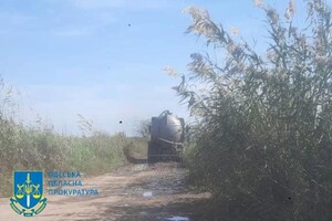 Забруднення земель токсичними відходами: на Одещині повідомили про підозру директору підприємства фото 5