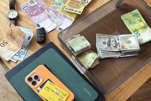 Надавали фіктивні повістки й медичні довідки: в Одесі викрили схему з ухилення від мобілізації фото 1