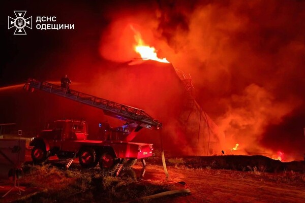 Нічний удар по Ізмаїлу на Одещині: є поранений і пошкодження (оновлено) фото 3