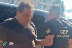 Готувала обстріли та співпрацювала із ГРУ: в Одесі затримали ексвійськову фото 1