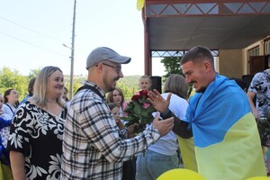 Провів понад три роки в російській колонії: на Одещину повернувся захисник України Павло Попадюк фото