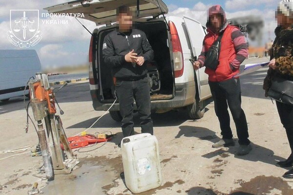 Ремонт причалу на Одещині: розікрали 2,3 мільйона гривень фото 1