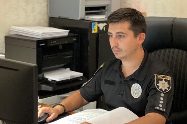 Посвідка на проживання за хабар: в Одесі викрили схему &quot;продажу&quot; документів фото 4