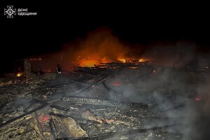 Ночная атака БпЛА на Одесчину: под ударом оказалось фермерское хозяйство (обновлено) фото 8