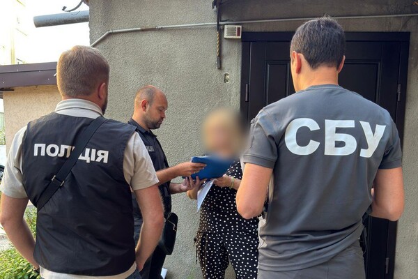 Квартири померлих і кредити під фіктивні застави: в Одесі викрили шахраїв фото 3
