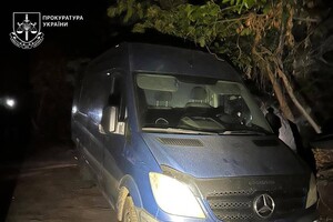 Вырыли тоннель и вынесли товар: в Одессе мужчины ограбили склад 7-го км фото