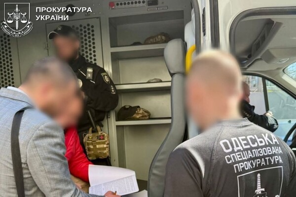 В Одесі судитимуть торговців непридатністю й відстрочками фото