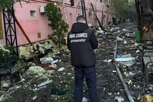 Масована атака на Одесу й Одещину: є пошкодження енергооб'єктів, постраждала жінка фото 16