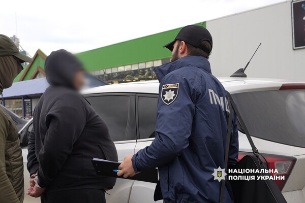На Одещині затримали очільника одного із РТЦК та СП: що він накоїв фото 4