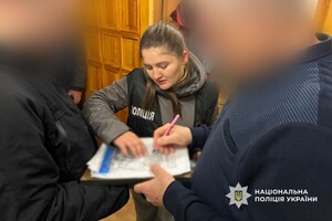 Артефакт за 40 тисяч гривень: житель Одещини намагався продати реліквію часів Римської імперії фото 1