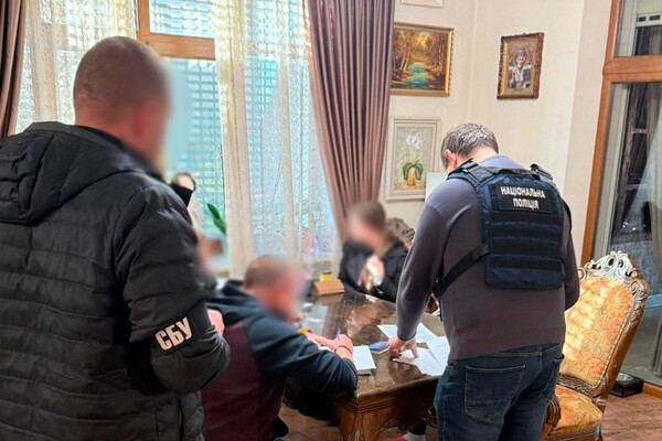 Растрата более 1,6 миллиона гривен при закупках для ВСУ: подозревают чиновников Одесского горсовета фото 1