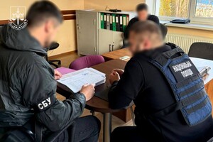 Растрата более 1,6 миллиона гривен при закупках для ВСУ: подозревают чиновников Одесского горсовета фото 7