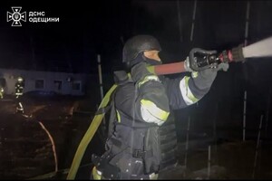 Нічний удар по півдню Одещини: є пошкодження депо та постраждалий (оновлено) фото 2