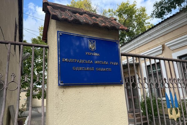 Три гектара смрада: в Одесской области канализационные стоки загрязнили землю фото 1