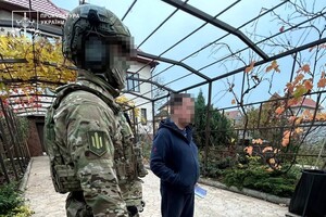 Квартирні оборудки в Одесі: суддю та ще кількох людей підозрюють у шахрайстві фото 2