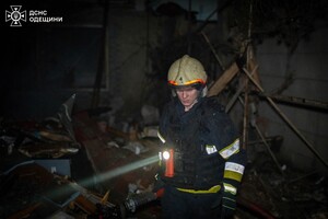 Нічна атака на Одесу: є постраждалі, серед яких дитина (оновлено) фото