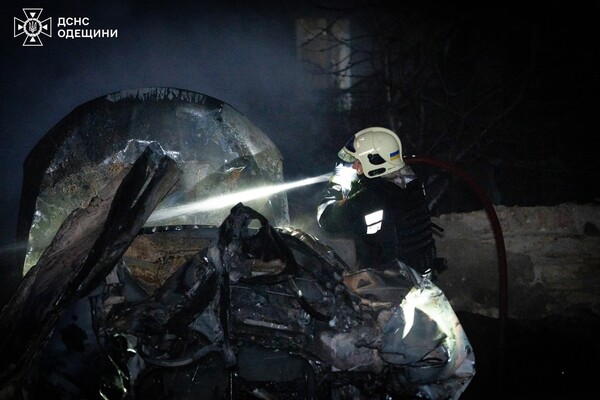 Нічна атака на Одесу: є постраждалі, серед яких дитина (оновлено) фото 8