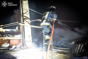 Нічна атака на Одесу: є постраждалі, серед яких дитина (оновлено) фото 9