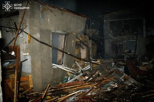 Нічна атака на Одесу: є постраждалі, серед яких дитина (оновлено) фото 16