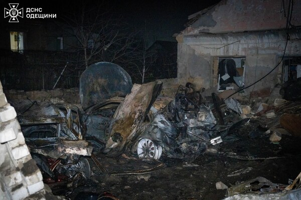 Нічна атака на Одесу: є постраждалі, серед яких дитина (оновлено) фото 17