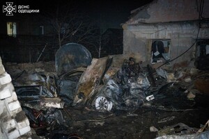 Нічна атака на Одесу: є постраждалі, серед яких дитина (оновлено) фото 17