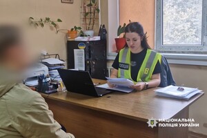 В Одесі молодик підпалив відділення пошти: порушника судитимуть фото 1
