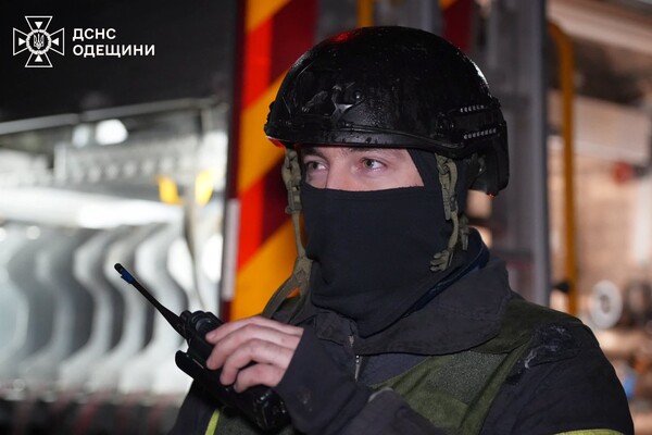 Ночной обстрел Одесчины: есть повреждения энергообъекта и домов (обновлено) фото 6