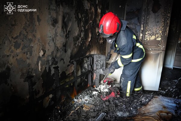 У Приморському районі Одеси вибухнув повербанк: ледь не згоріла квартира фото 10